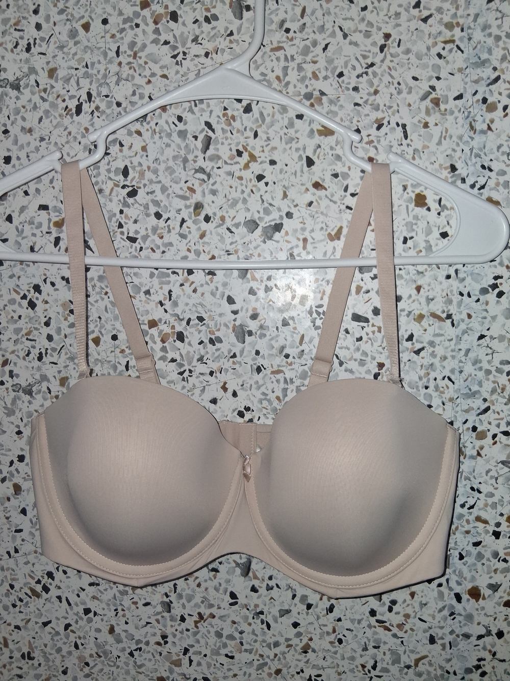 Women's Iris And Lilly Padded Bra Size 36D Nude With Wires